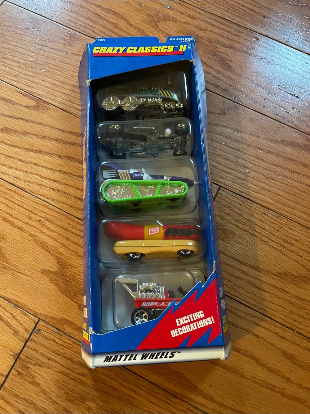 Mattel Wheels Crazy Classics II Kids Toy Car Set - Green, Red, Yellow, Silver